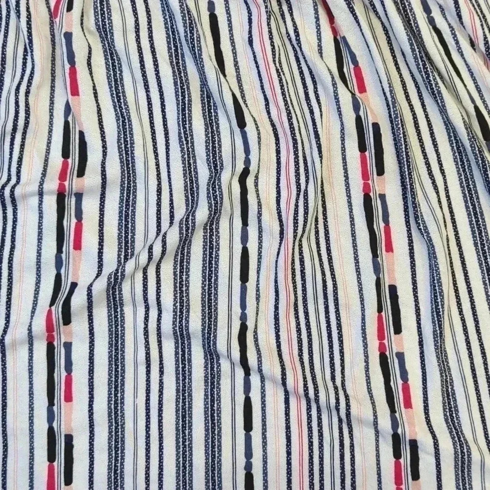 Off  Shoulder Top - Picture 5 of 8